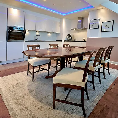 Boutique Alte Zigarrenmanufaktur 5*